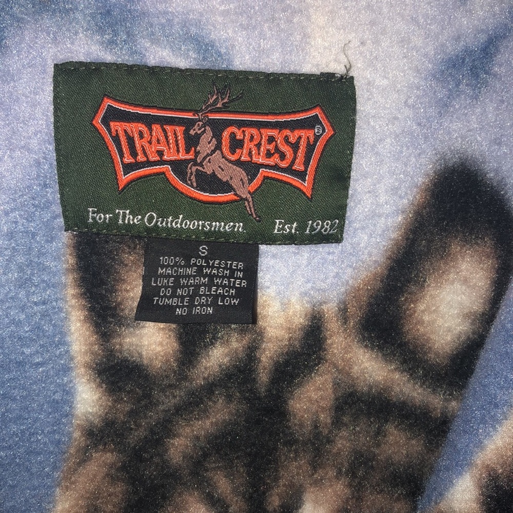 Beautiful Winter Wolf Jacket - image 2